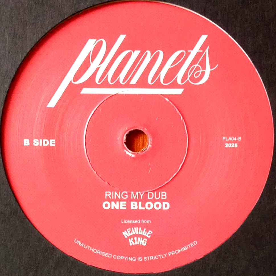 Blood Sisters – Ring My Bell b