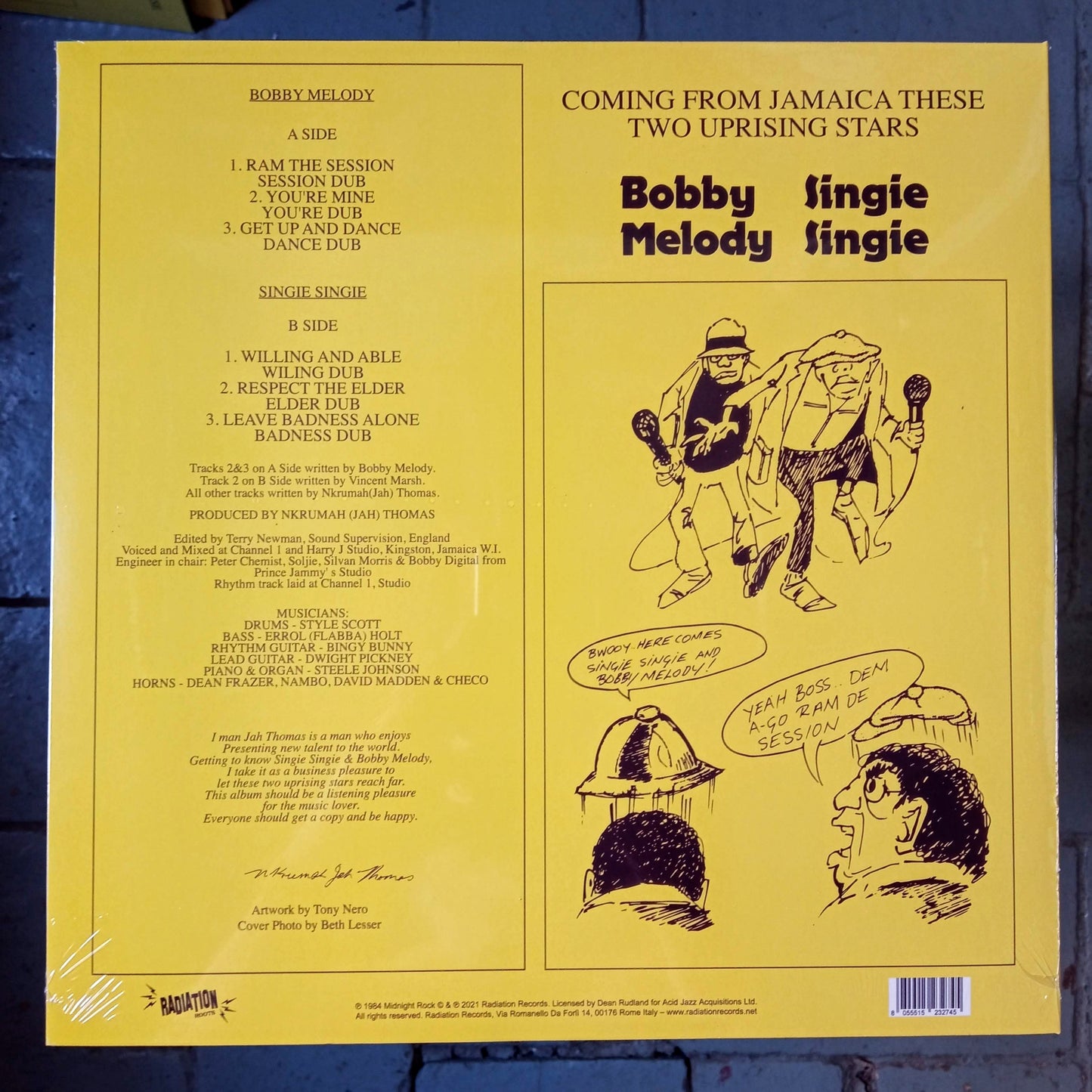 Bobby Melody, Singie Singie - Two Uprising Stars b