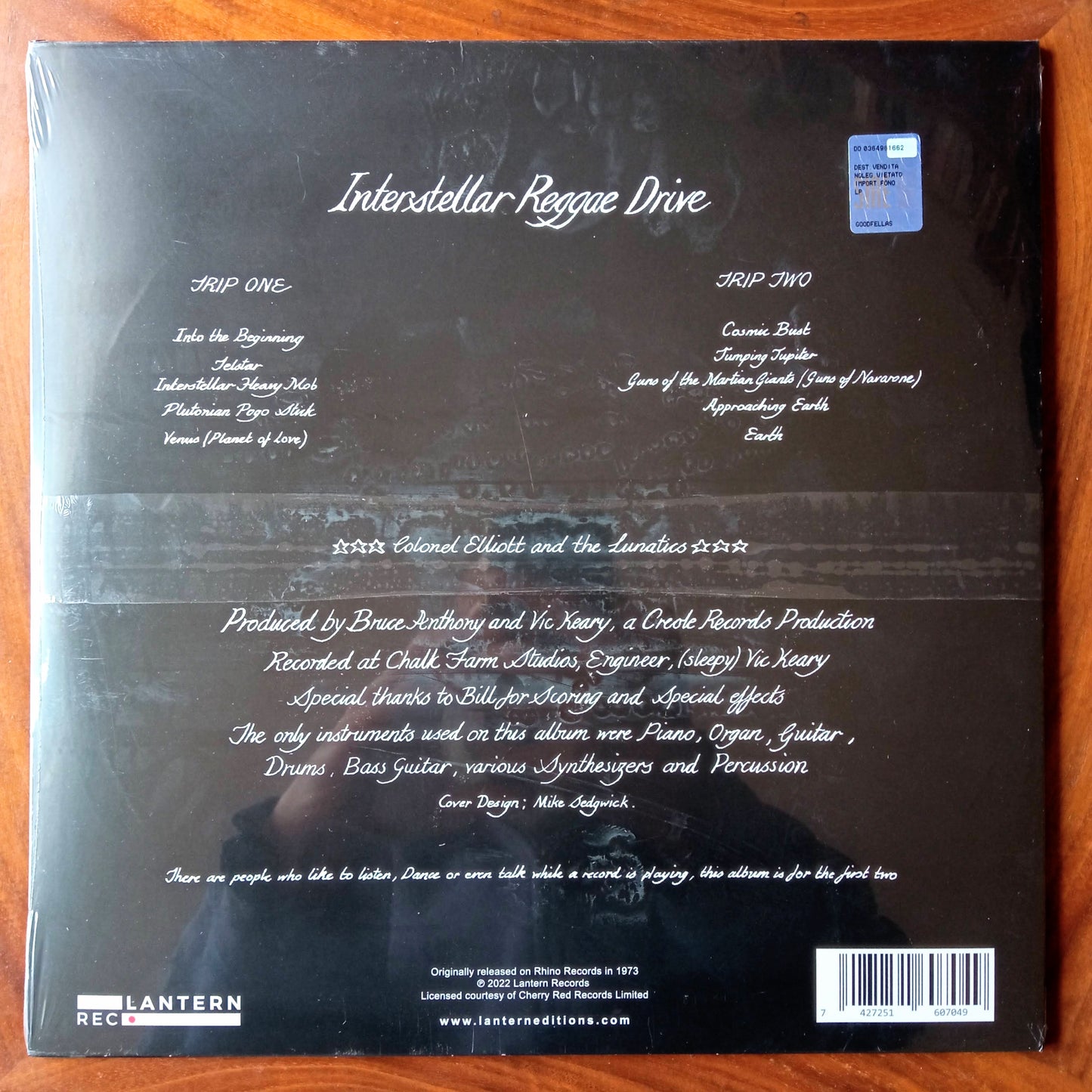 Colonel Elliott And The Lunatics – Interstellar Reggae Drive b
