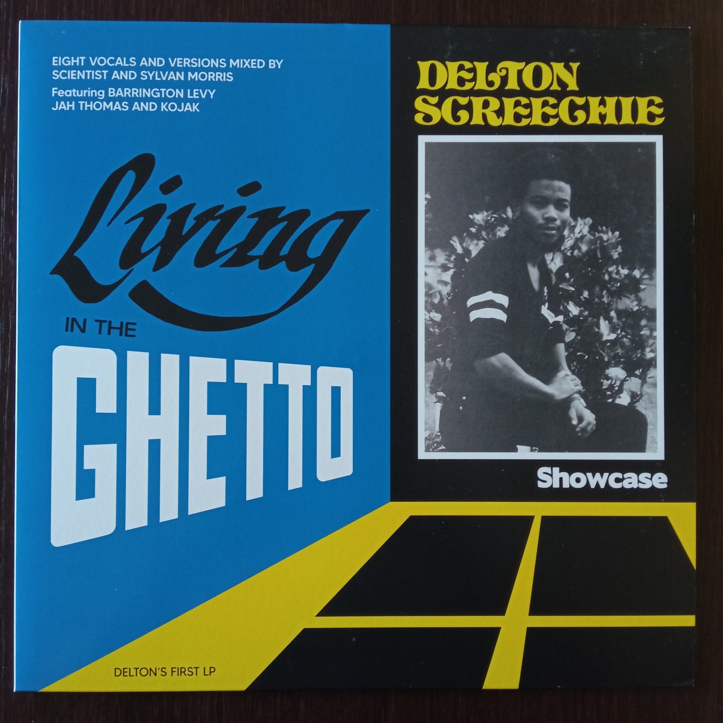 Delton Screechie - Living In The Ghetto