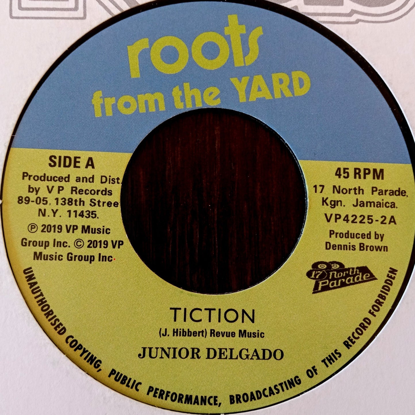 Junior Delgado – Tiction