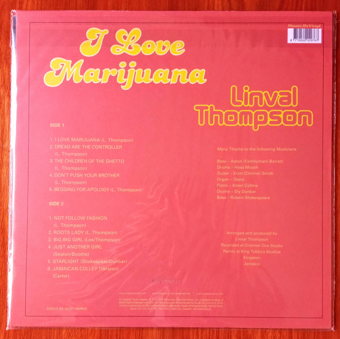 Linval Thompson – I Love Marijuana b