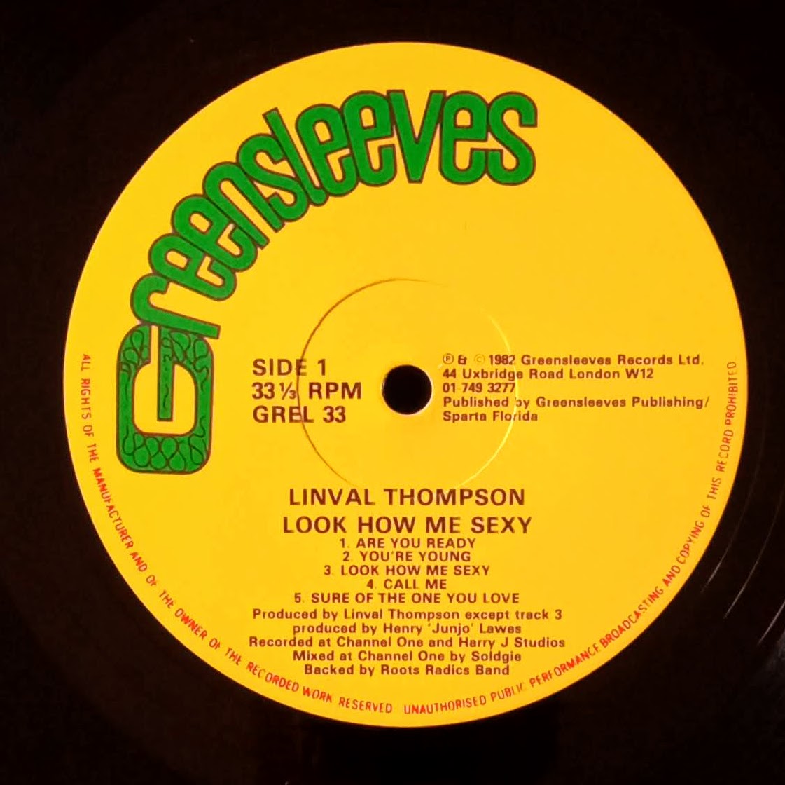 Linval Thompson – Look How Me Sexy 82 c