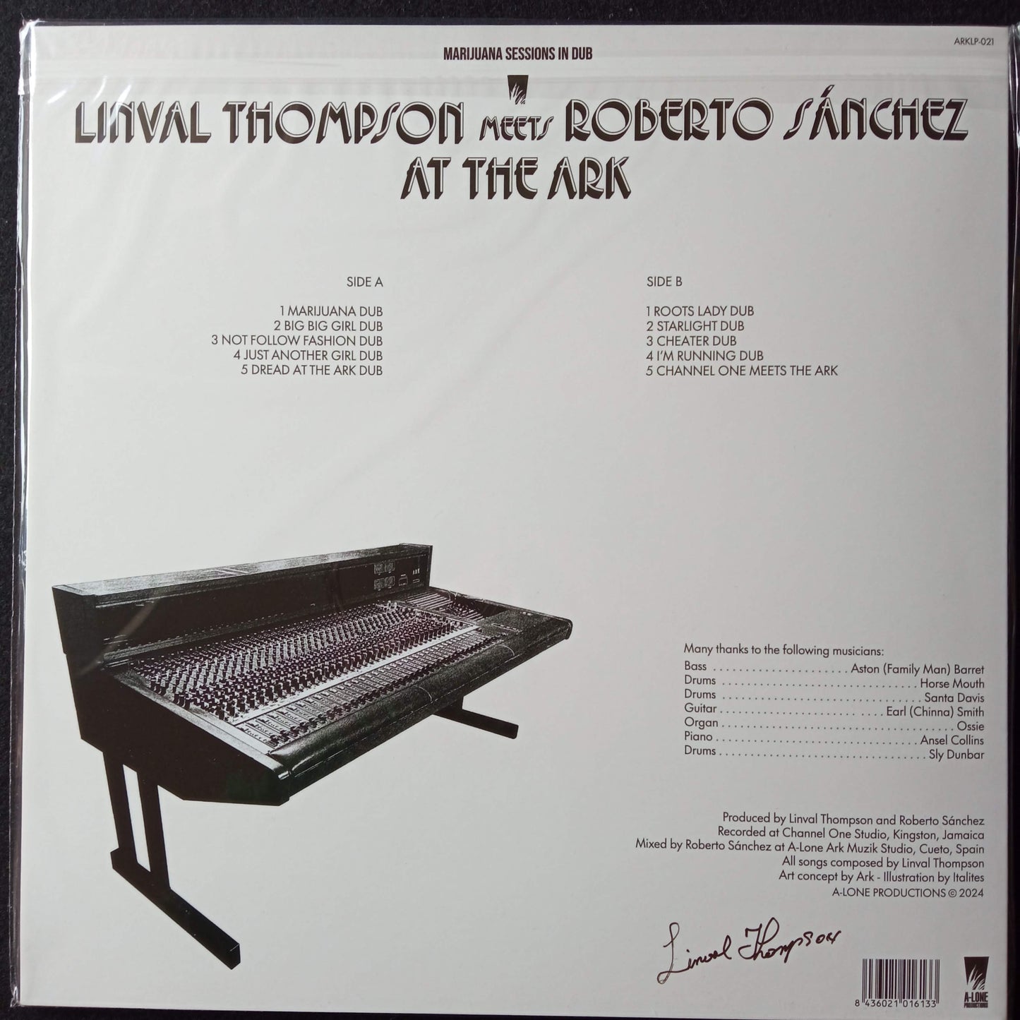 Linval Thompson Meets Roberto Sánchez At The Ark - Marijuana Sessions In Dub b