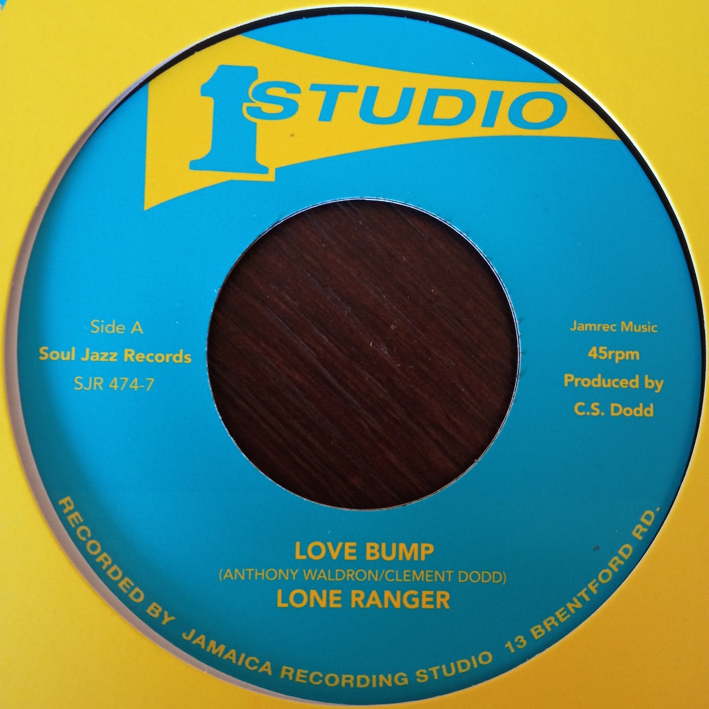Lone Ranger - Love Bump
