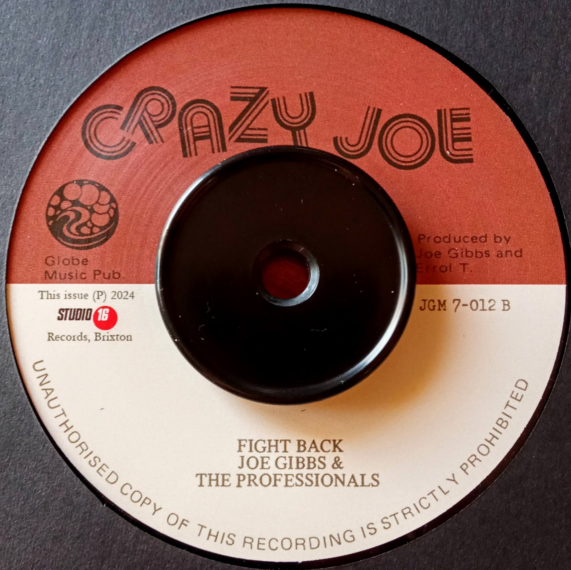 Barry Brown - Them A Fight b