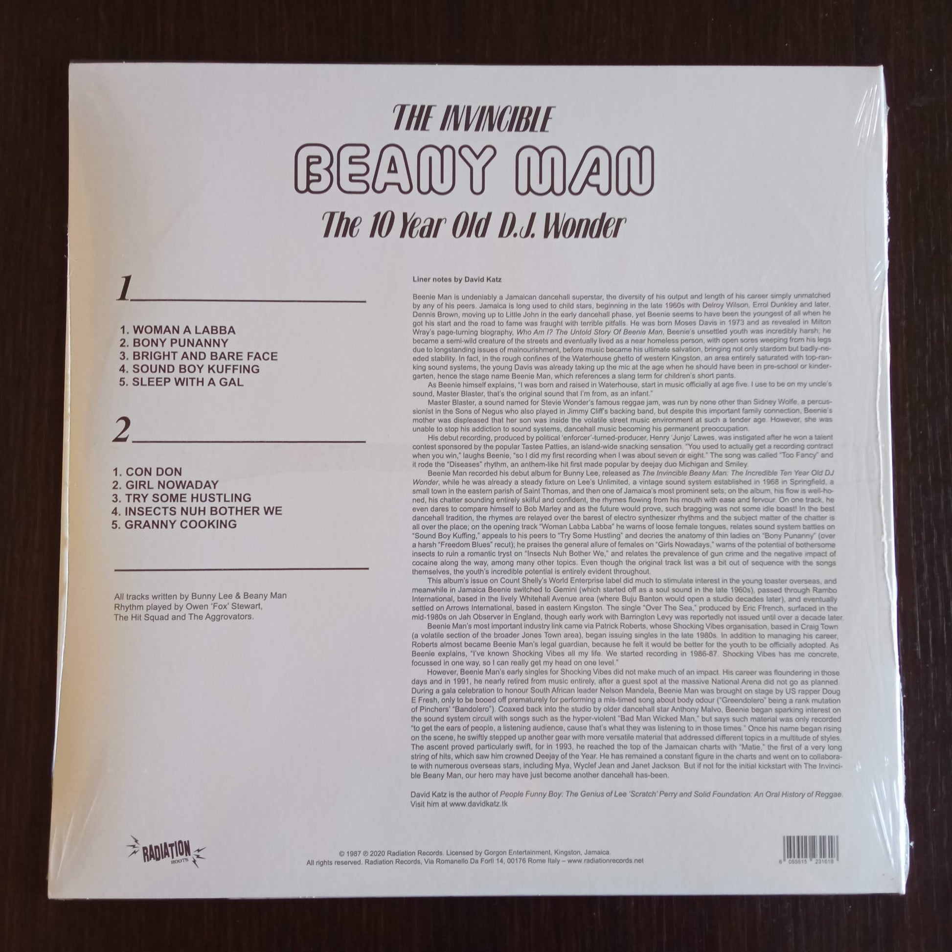 Beany Man - The Invincible Beany Man b