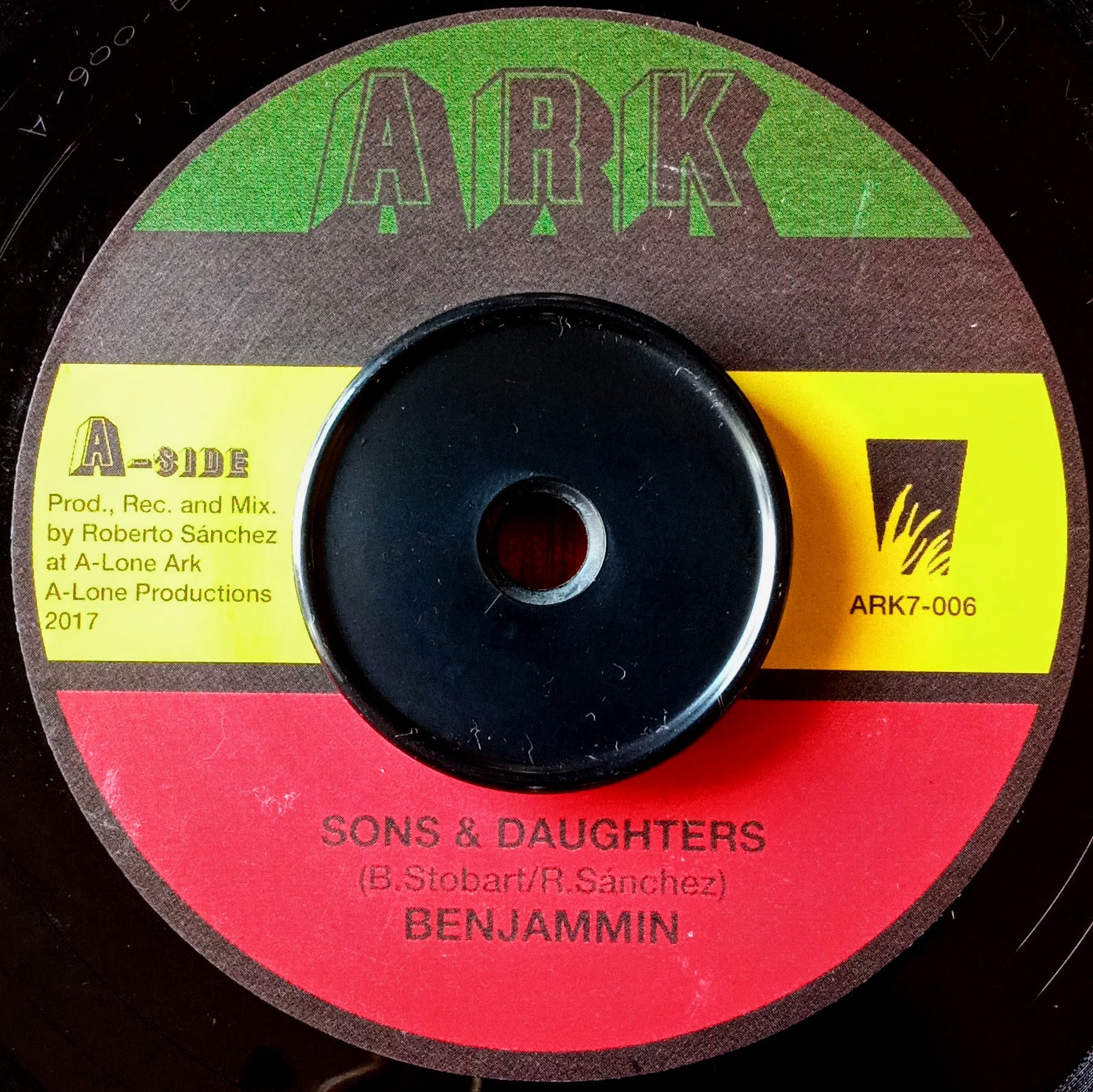 Benjammin, Lone Ark Riddim Force – Sons Daughters 