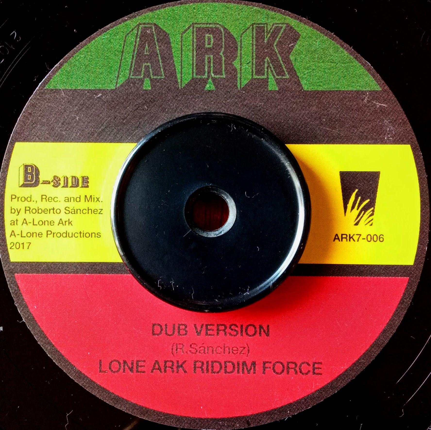 Benjammin, Lone Ark Riddim Force – Sons Daughters b
