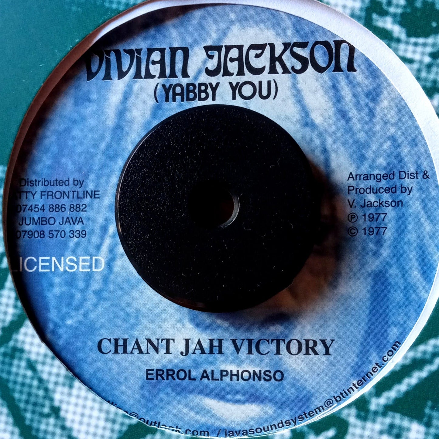 Errol Alphonso – Chant Jah Victory 