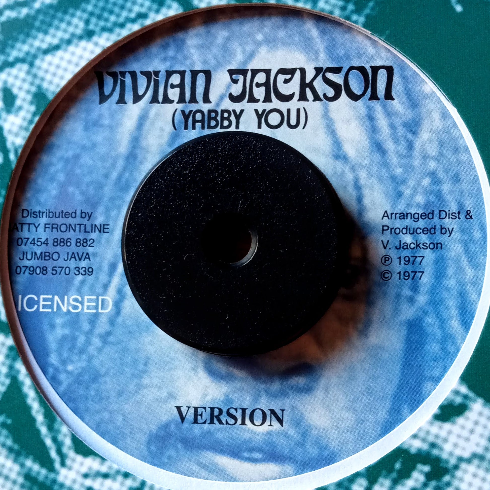 Errol Alphonso – Chant Jah Victory b