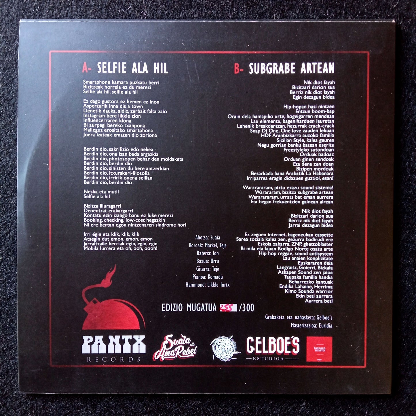 Suaia Eta Ama Rebel – Selfie Ala Hil / Subgrabe Artean / 7" Vinilo