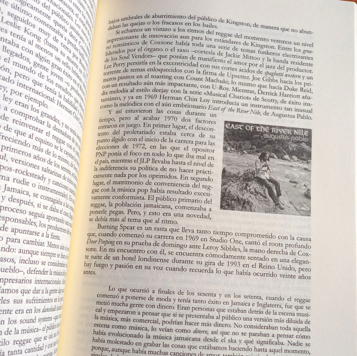 Bass Culture: La Historia Del Reggae / Libro