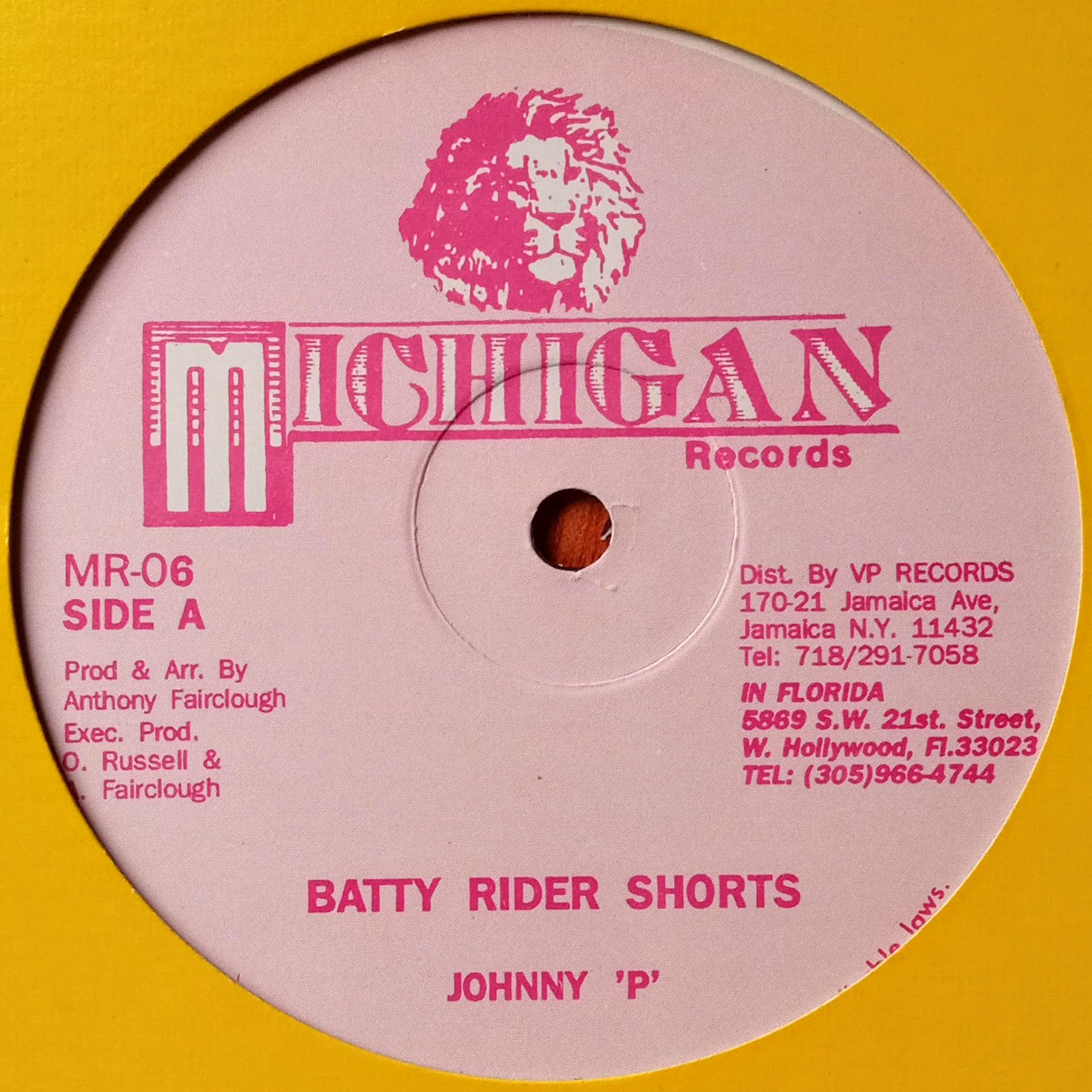 Johnny P & Capt. Remo – Batty Rider Shorts 