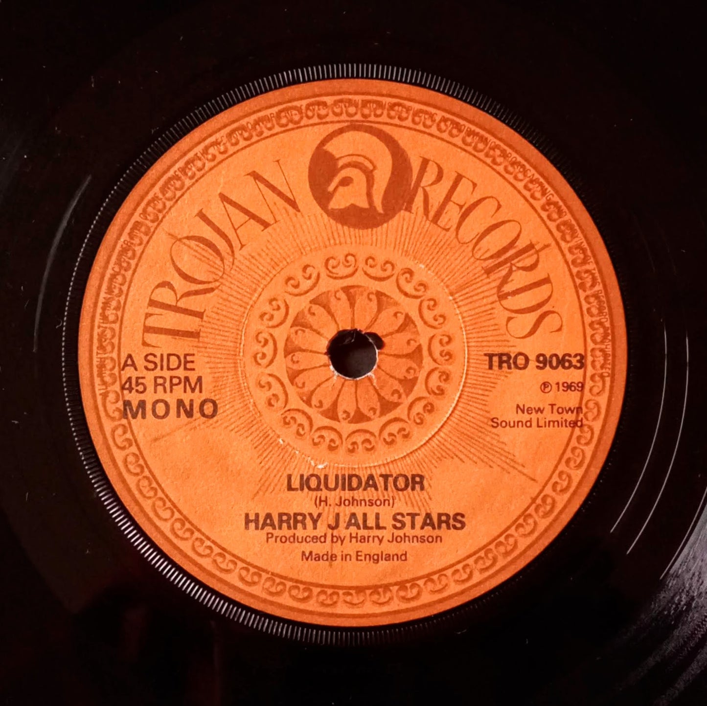  Liquidator / Long Shot Kick De Bucket d