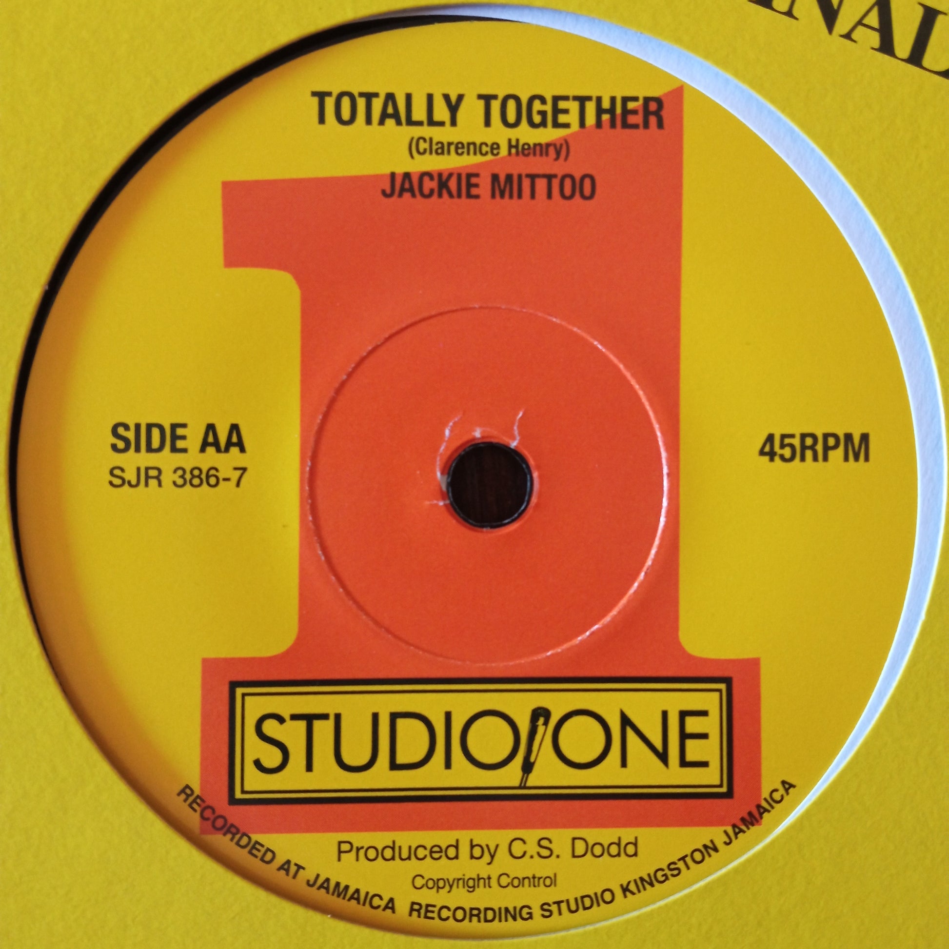 Lord Tanamo / Jackie Mittoo – Keep On Moving / Totally Together b