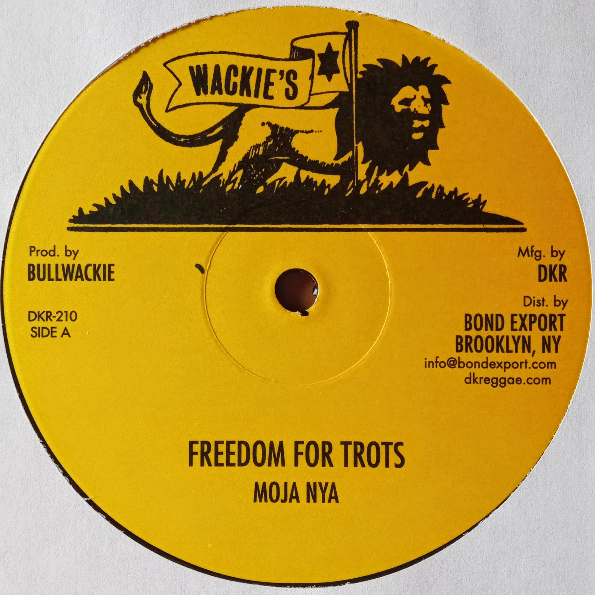 Moja Nya – Freedom For Trots 