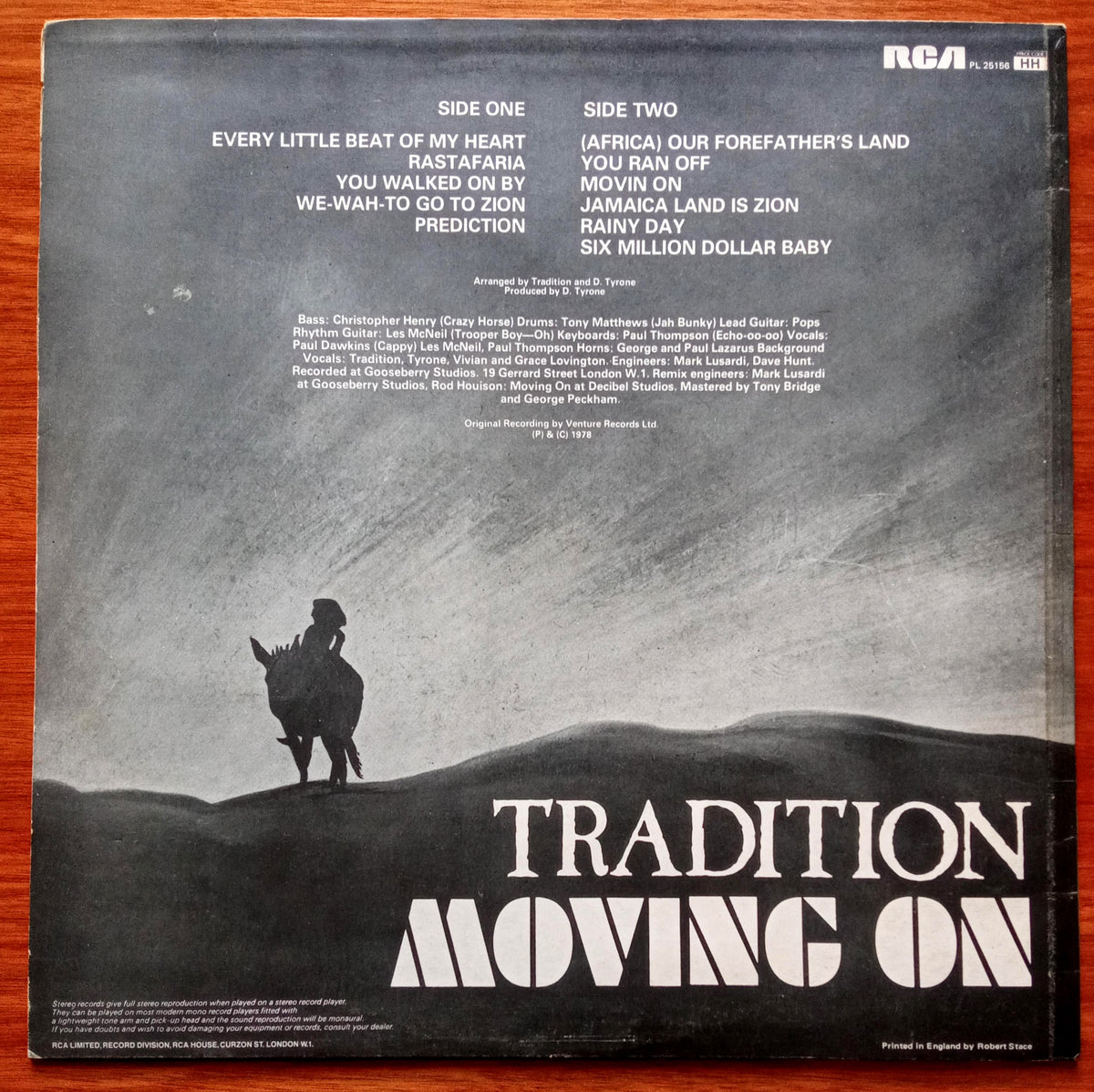 Tradition – Moving On b