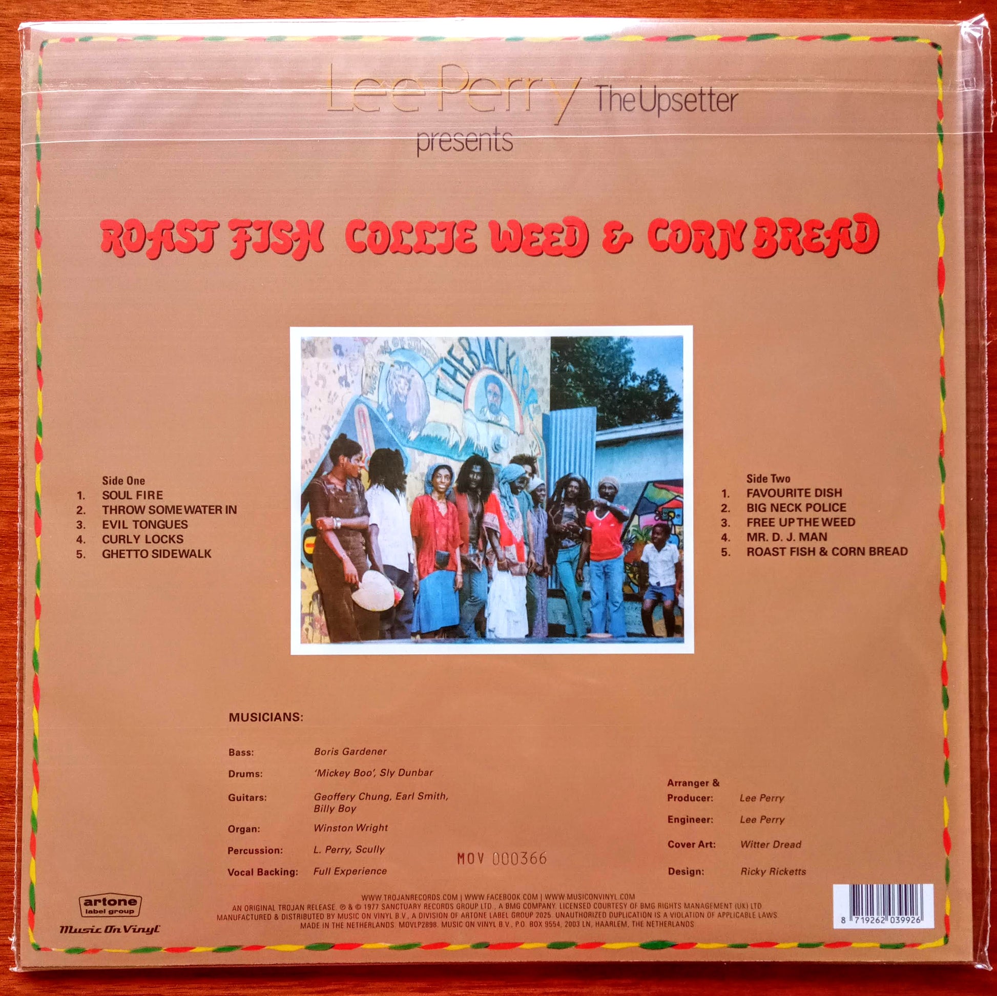 lee-perry-roast-fish-collie-weed-corn-breadb
