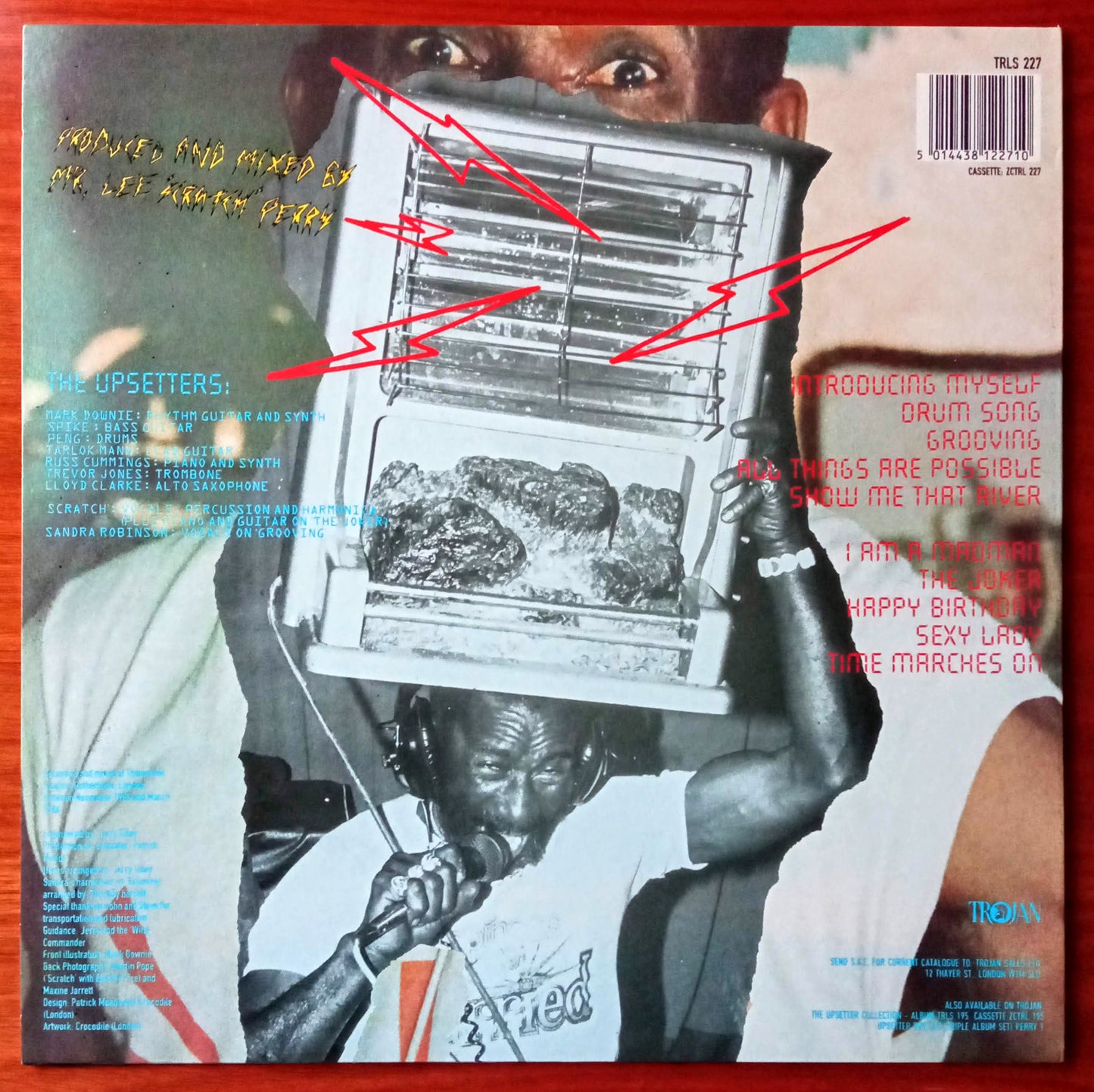 lee-scratch-perry-battle-of-armagideon b