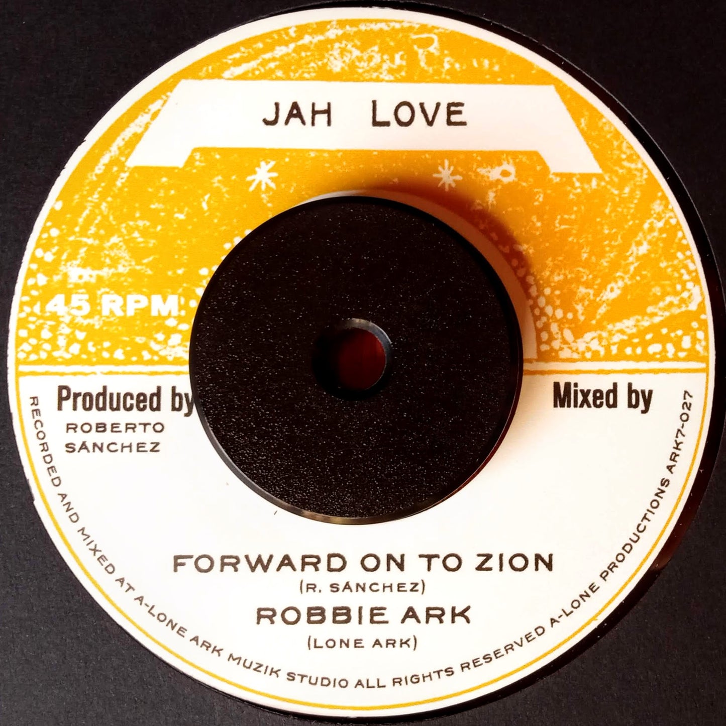 lone-ark-robbie-ark-forward-on-to-zion