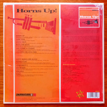 tappa-zukie-horns-up-dubbing-with-hornsb